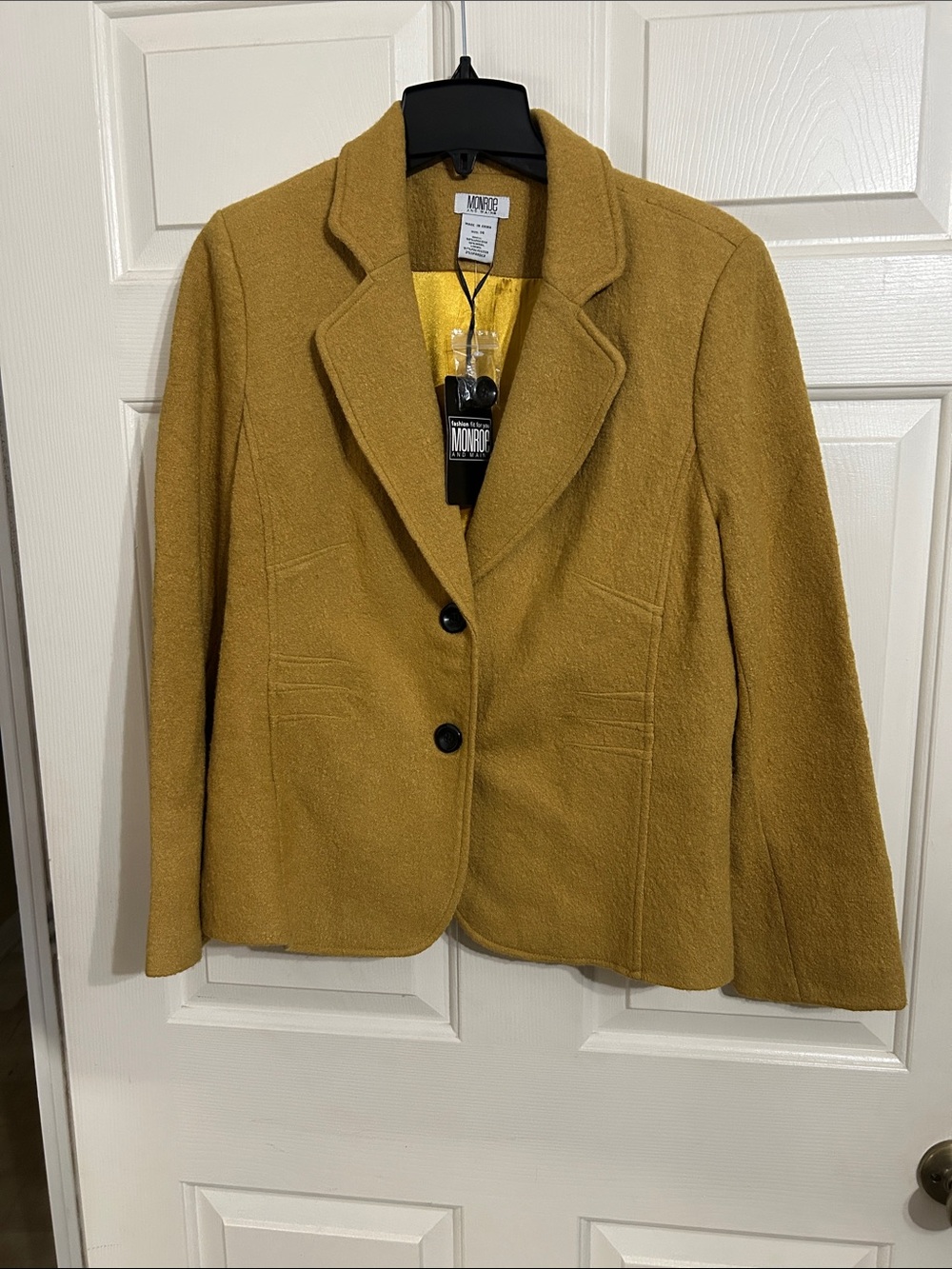 Monroe & Main Golden Mustard Tailored Blazer